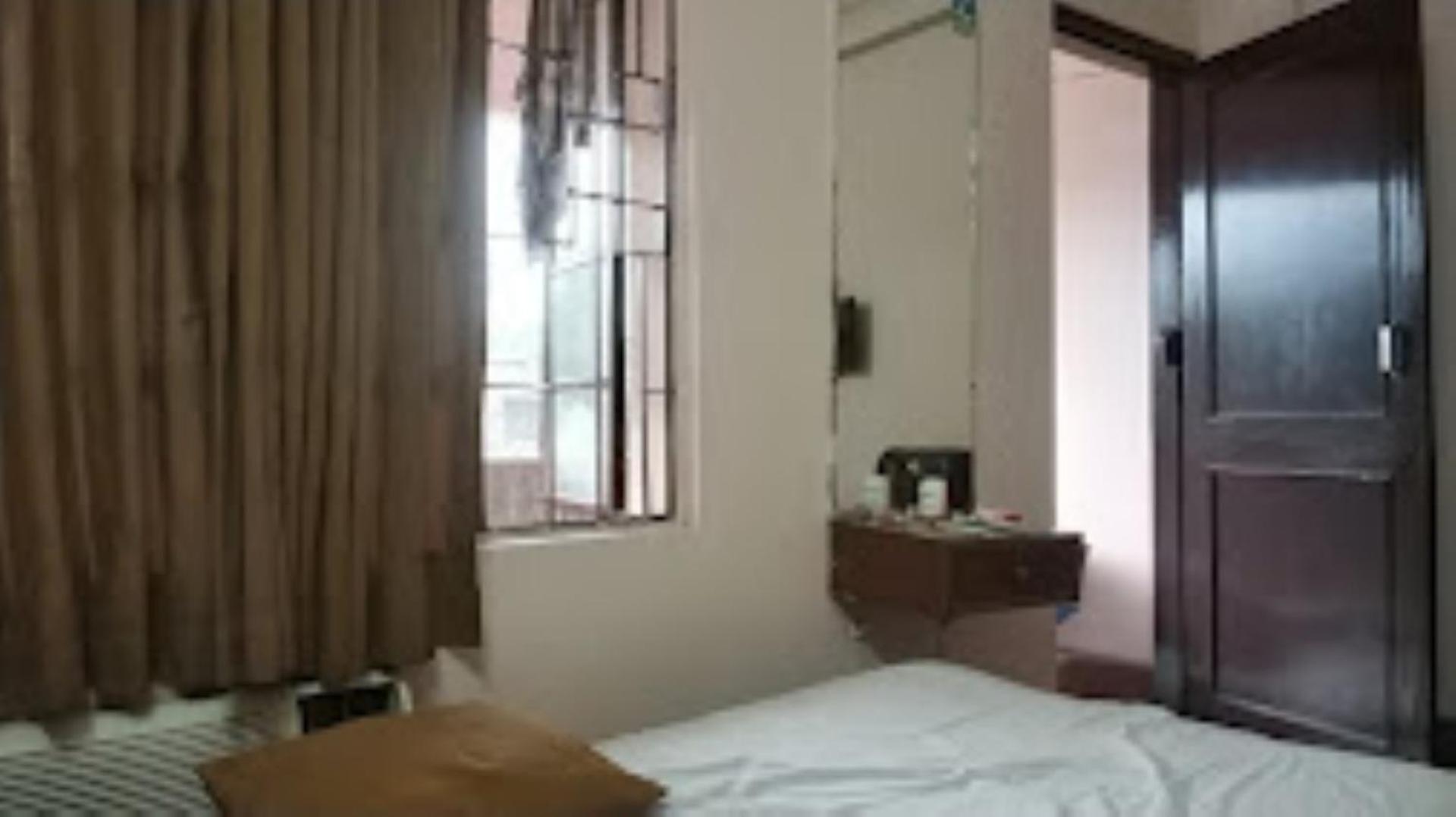 Hotel Blue Wheel,Бхубанешвар Екстериор снимка